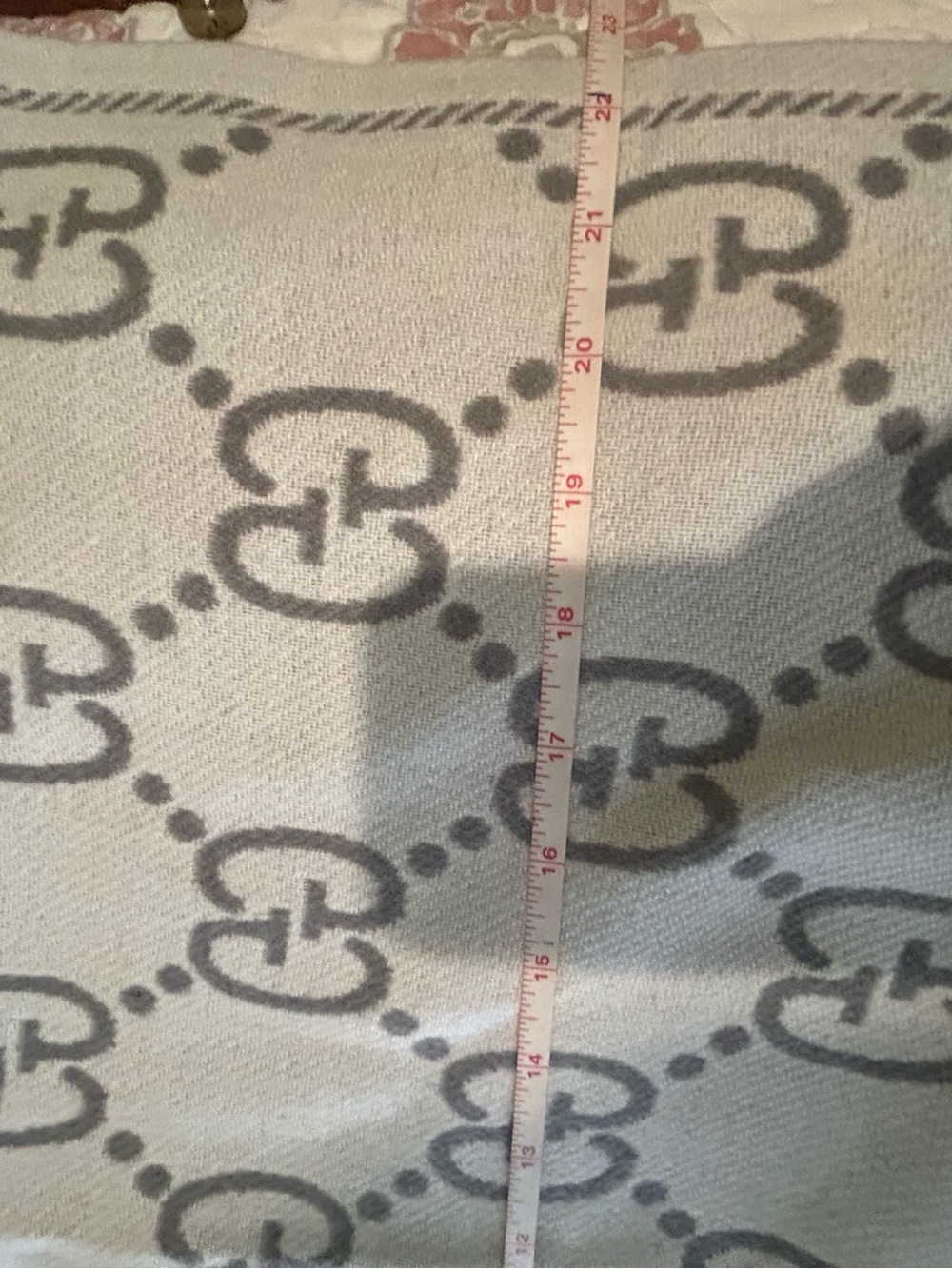 Gucci Blanket Scarf - Picture 11 of 11